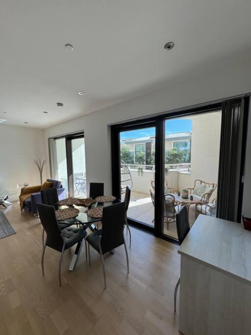 Luxury 1 Bed With Pool And Sea Views Apartment Gibraltar Exterior photo