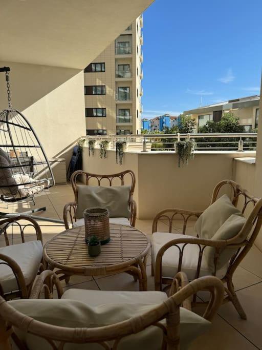 Luxury 1 Bed With Pool And Sea Views Apartment Gibraltar Exterior photo